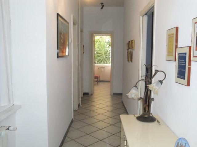 A A Due Passi Da Trastevere Rom